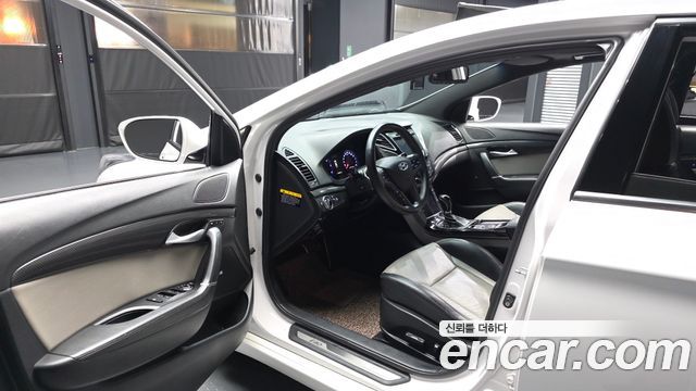 Hyundai i40 2016 — photo 10