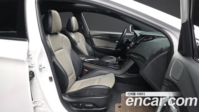 Hyundai i40 2016 — photo 11