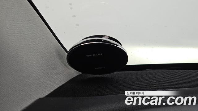 Tesla Model Y 2022 — photo 31