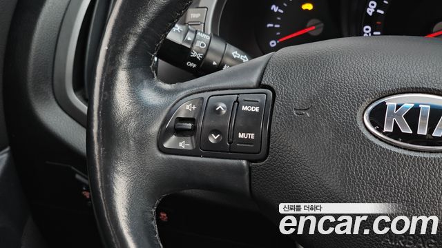 Kia Sportage 2015 — photo 23