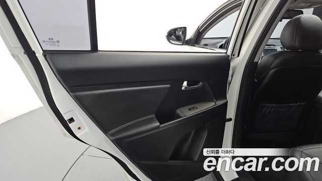 Kia Sportage 2015 — photo 15