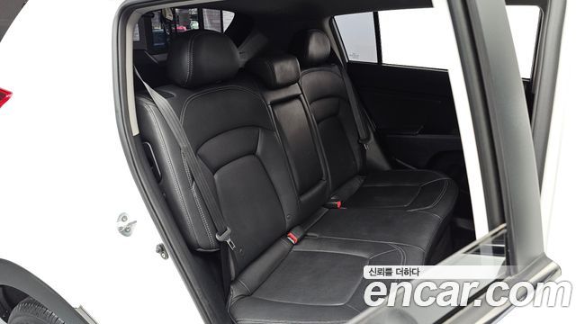 Kia Sportage 2015 — photo 16