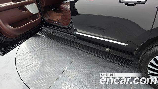 Lincoln Navigator 2021 — photo 26
