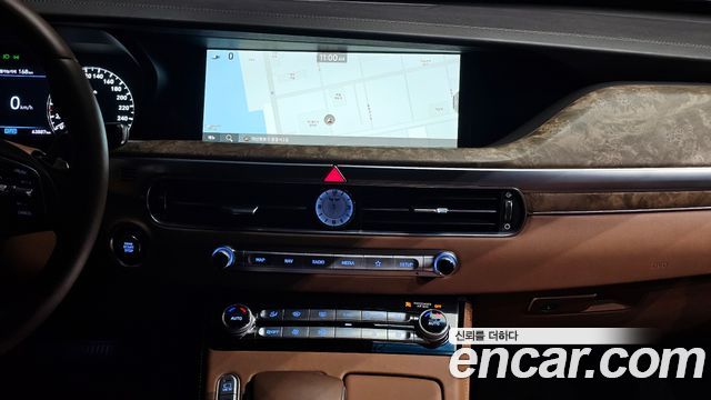 Genesis G90 2019 — photo 14