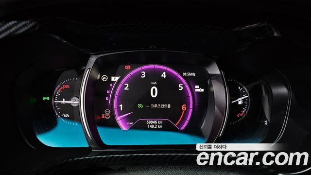 Renault Korea QM6 2022 — photo 11