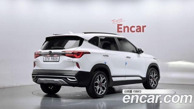 Kia Seltos 2020 — photo 2