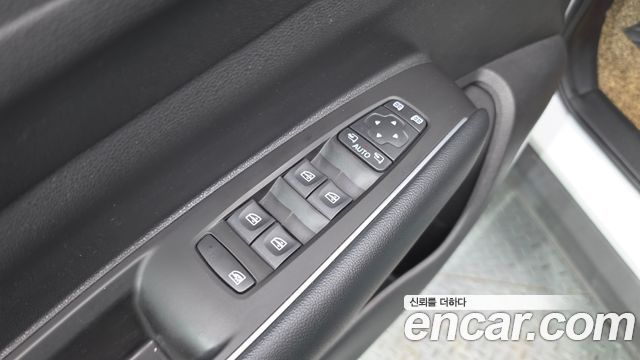 Renault Korea QM6 2021 — photo 30