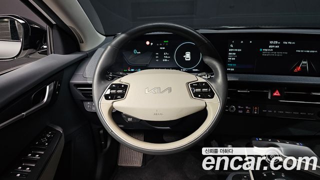 Kia EV6 2022 — photo 18