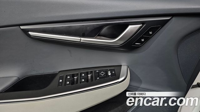 Kia EV6 2022 — photo 24