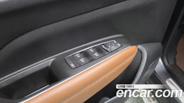 Renault Korea QM6 2021 — photo 29