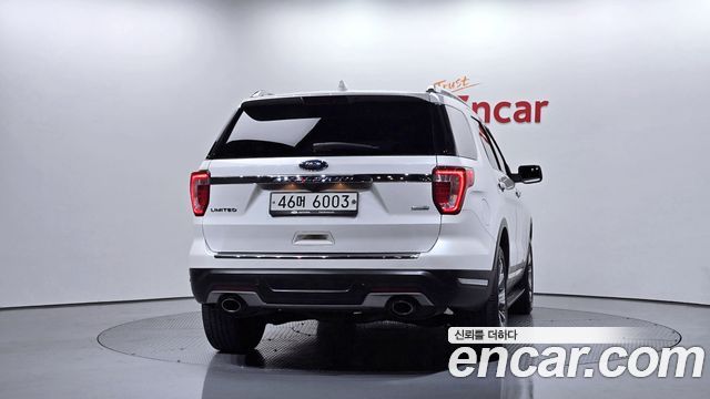 Ford Explorer 2018 — photo 4