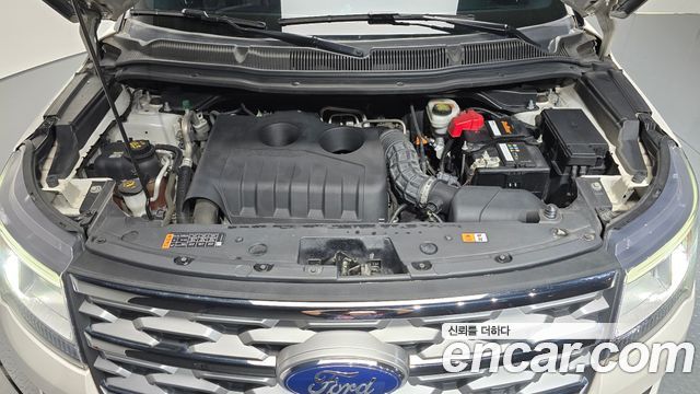 Ford Explorer 2018 — photo 6