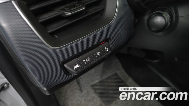 Renault Korea XM3 2023 — photo 22