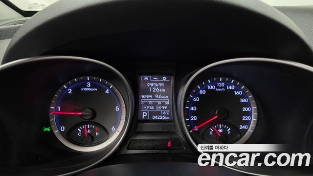 Hyundai Santafe 2014 — photo 11