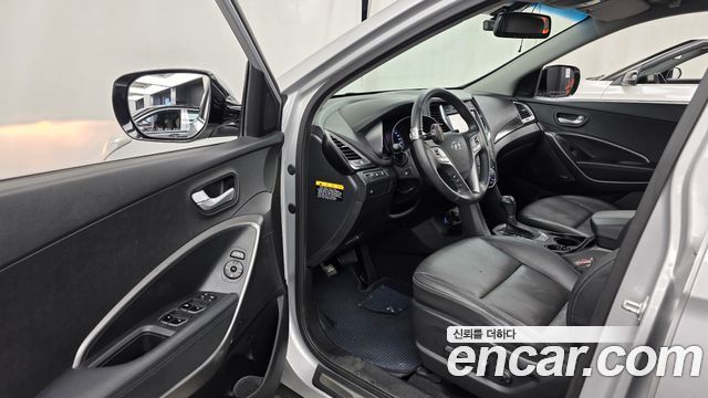 Hyundai Santafe 2014 — photo 13
