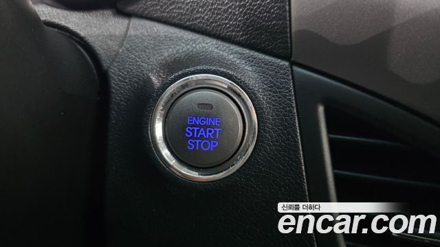 Hyundai AVANTE 2012 — photo 22
