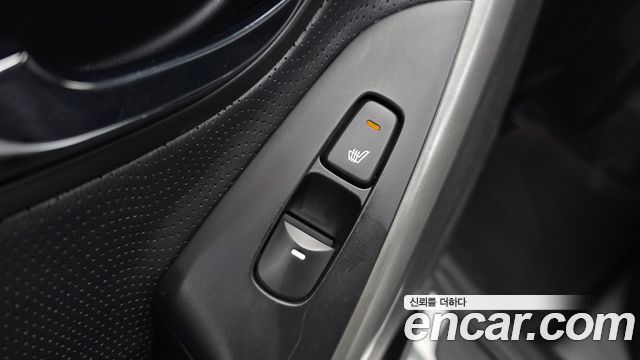 Hyundai AVANTE 2012 — photo 23