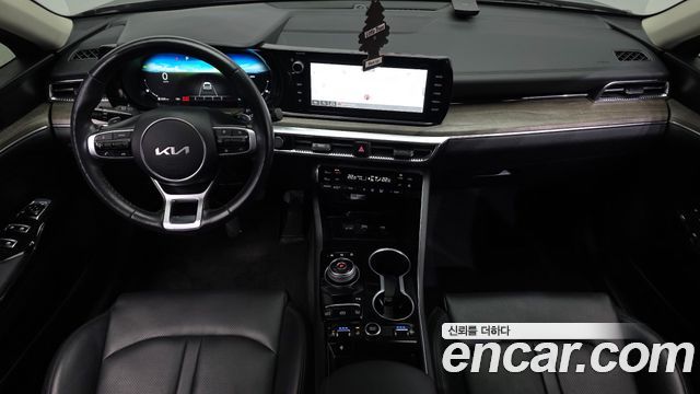 Kia K5 2022 — photo 10