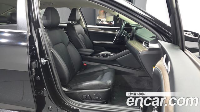 Kia K5 2022 — photo 17