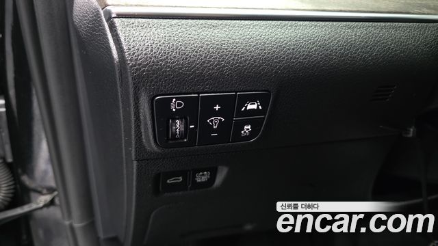 Kia K5 2022 — photo 24