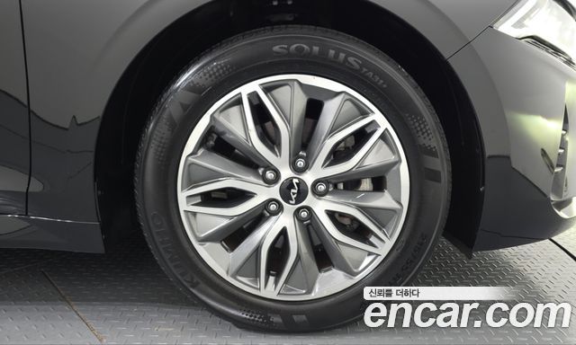 Kia K5 2022 — photo 7