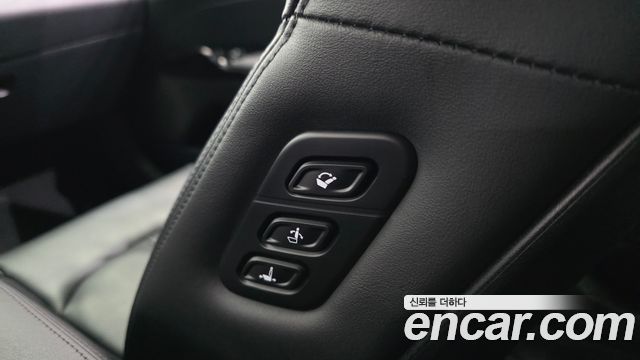 Kia K5 2022 — photo 28