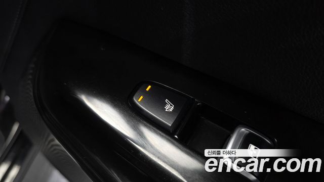 Kia K5 2022 — photo 30