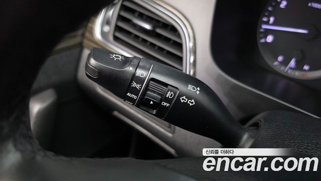 Hyundai Sonata 2015 — photo 25