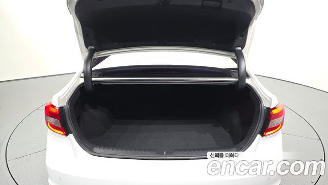 Hyundai Sonata 2015 — photo 26