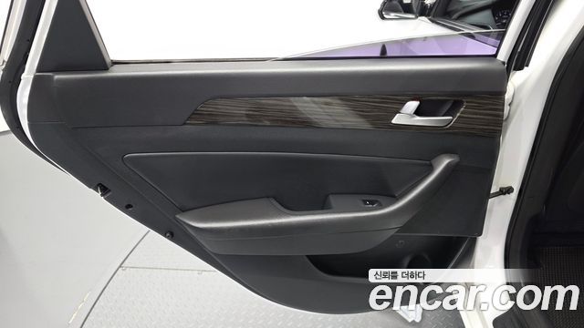 Hyundai Sonata 2015 — photo 15