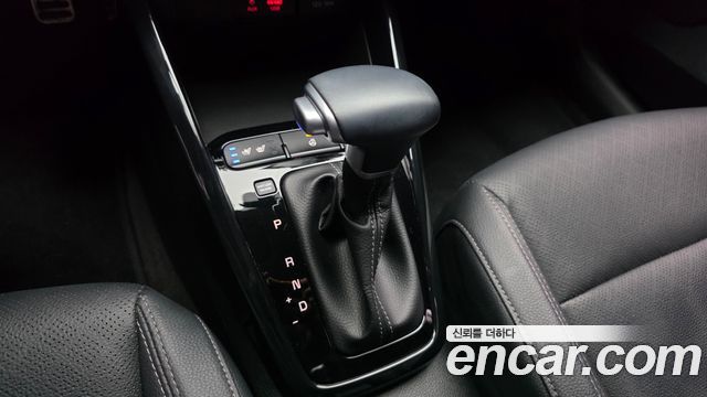 Kia Stonic 2019 — photo 12