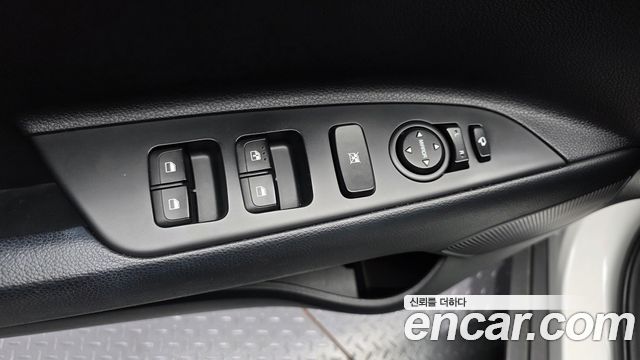 Kia Stonic 2019 — photo 29