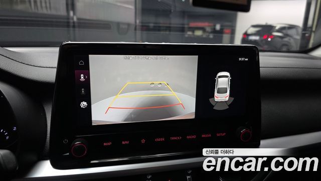 Kia K3 2022 — photo 21
