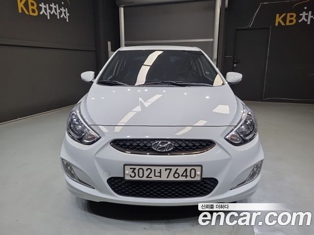 Hyundai Accent 2019 — photo 3