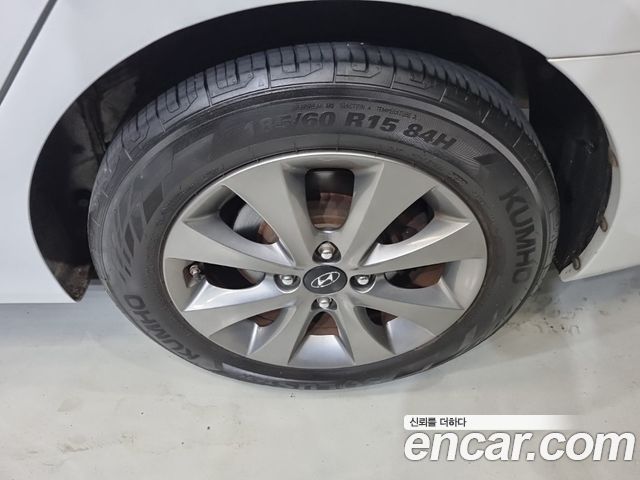 Hyundai Accent 2019 — photo 7