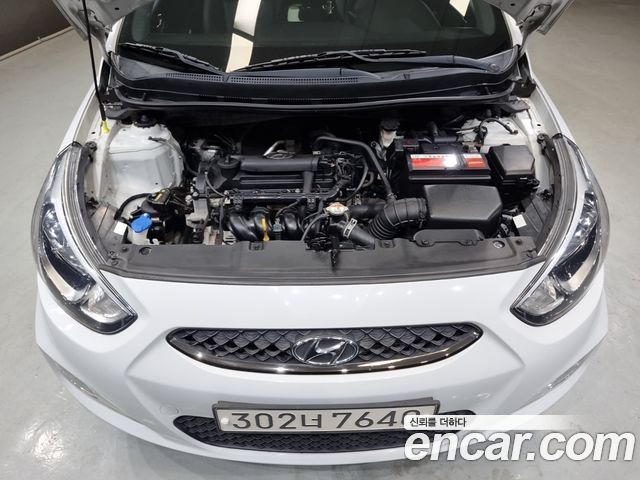 Hyundai Accent 2019 — photo 8