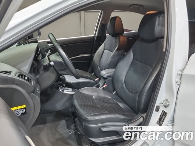Hyundai Accent 2019 — photo 18
