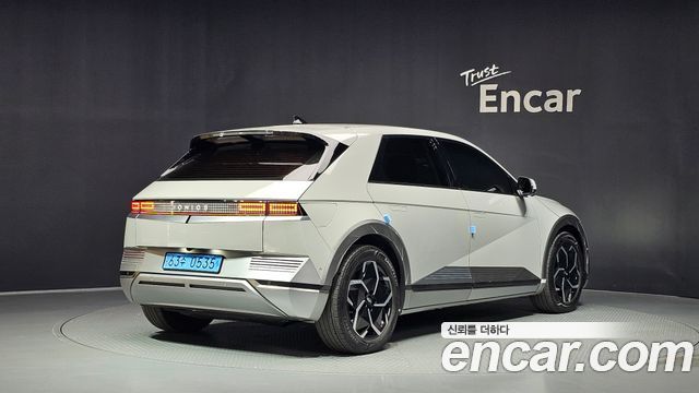 Hyundai Ioniq5 2022 — photo 2
