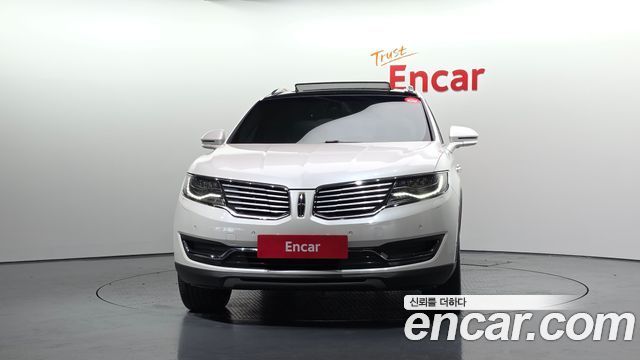 Lincoln MKX 2018 — photo 3