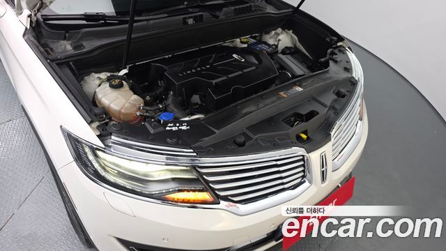 Lincoln MKX 2018 — photo 6
