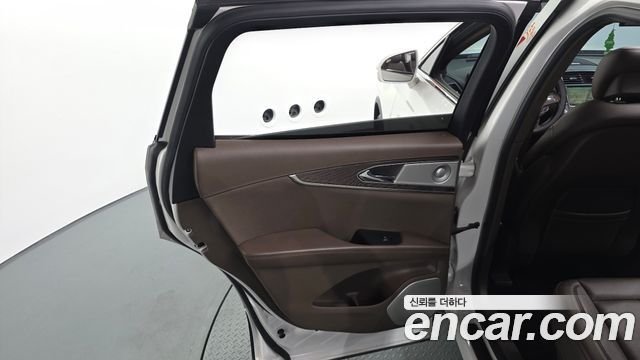Lincoln MKX 2018 — photo 15
