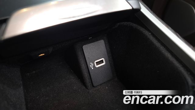 Lincoln MKX 2018 — photo 16