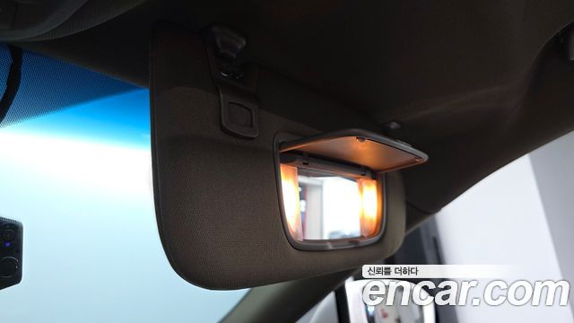 Lincoln MKX 2018 — photo 32