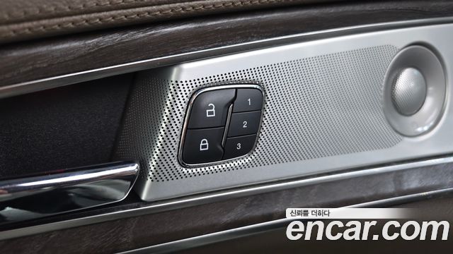 Lincoln MKX 2018 — photo 33