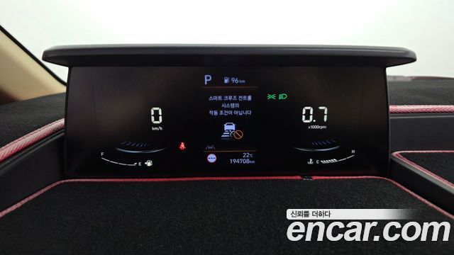 Hyundai Staria 2023 — photo 8