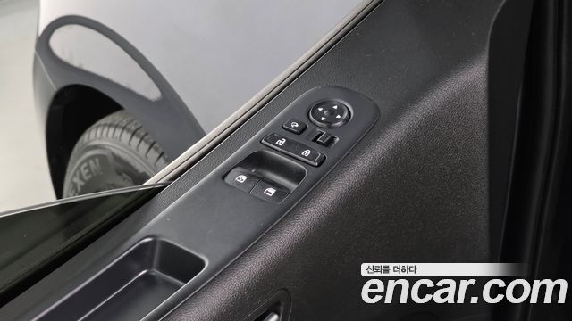 Hyundai Staria 2023 — photo 16