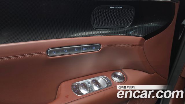 Genesis G90 2023 — photo 26