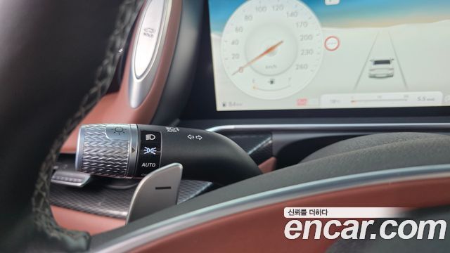 Genesis G90 2023 — photo 27
