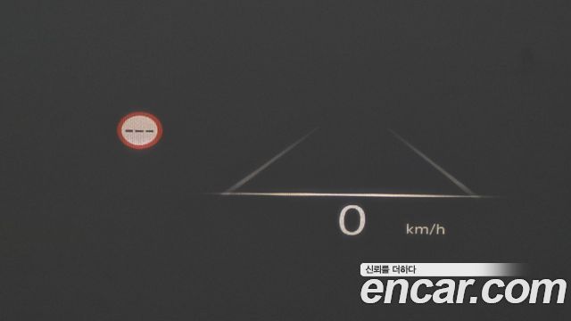 Genesis G90 2023 — photo 31