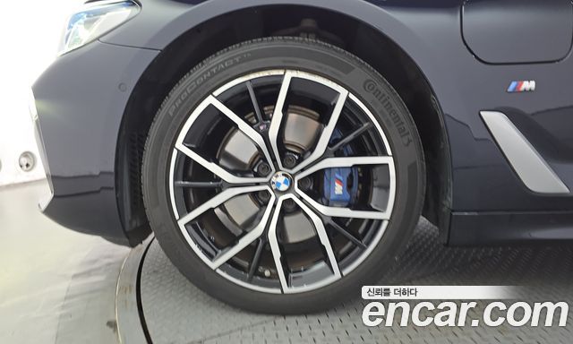 BMW 5-Series 2021 — photo 5